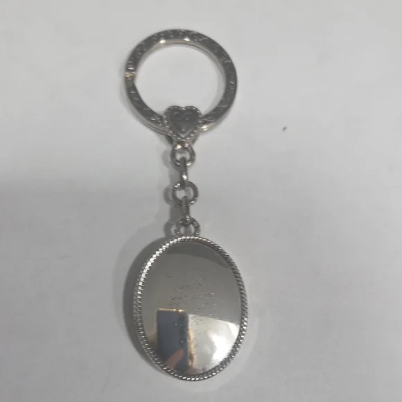 Silver Cross Oval Keychain Locket With Mirror - Picture 4 of 6